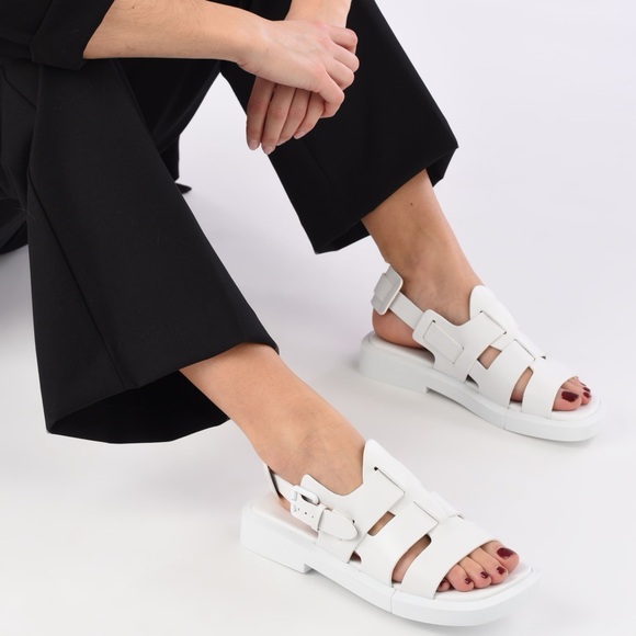 NIB Robert Clergerie Ramona Fusherman Sandal in White Size 8 - Picture 2 of 10